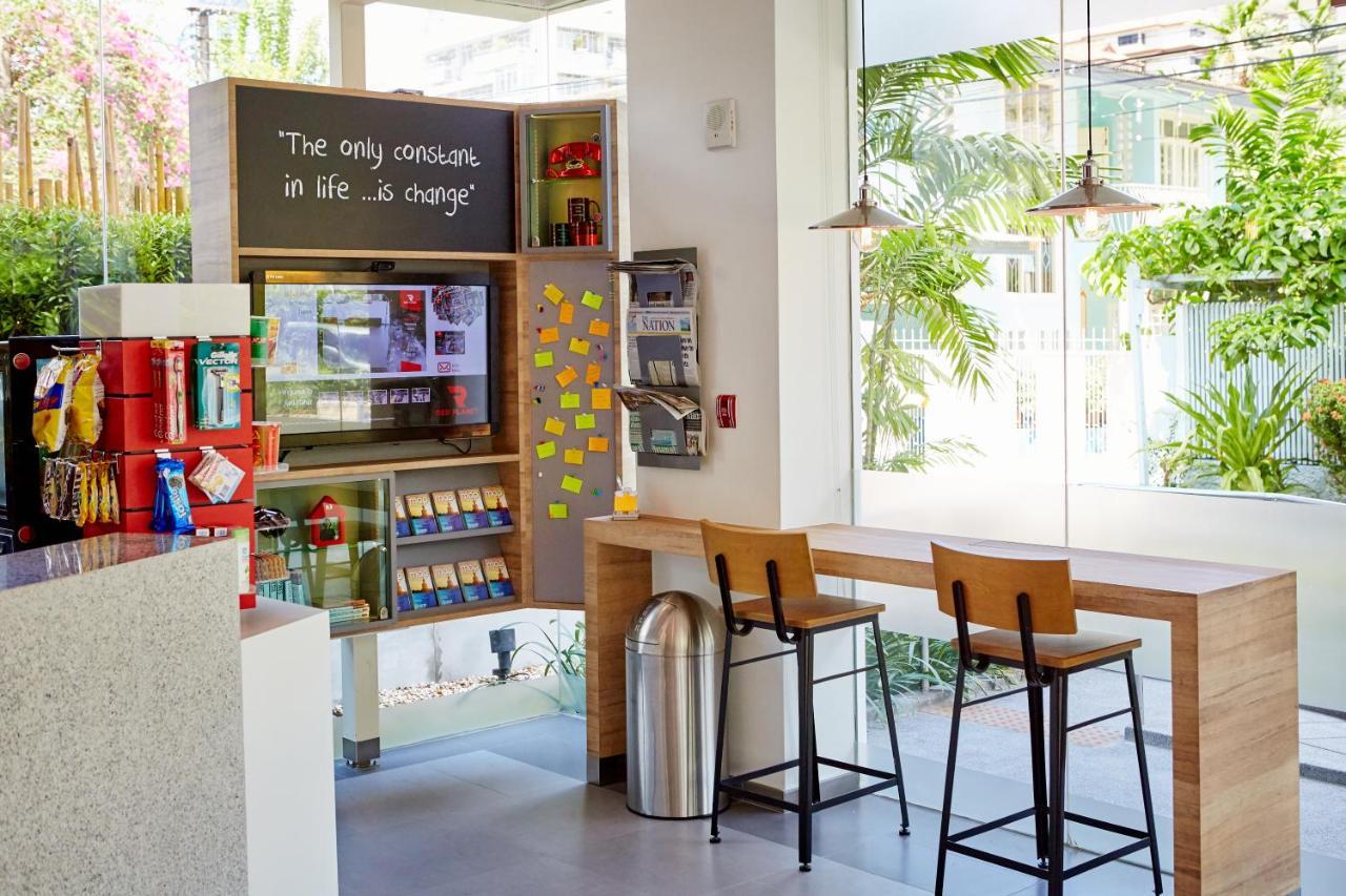 Red Planet Bangkok Asoke - Sha Extra Plus Exterior photo