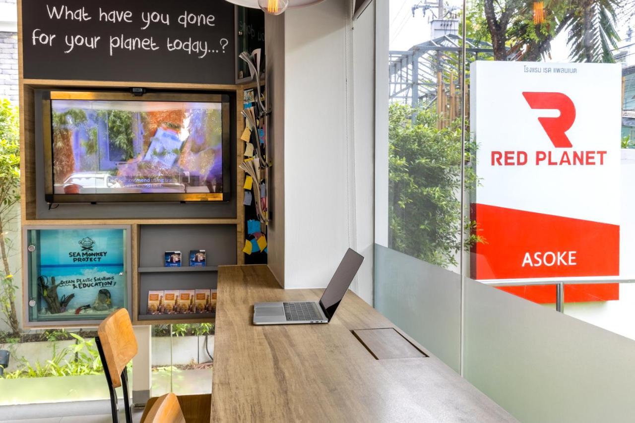 Red Planet Bangkok Asoke - Sha Extra Plus Exterior photo